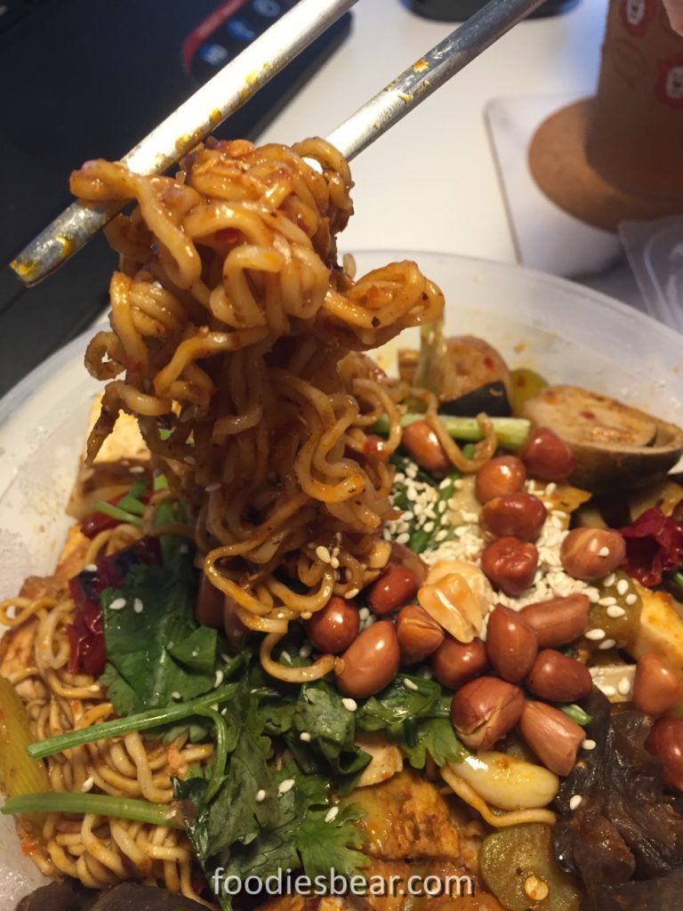 Xiang la la mala hotpot instant noodle