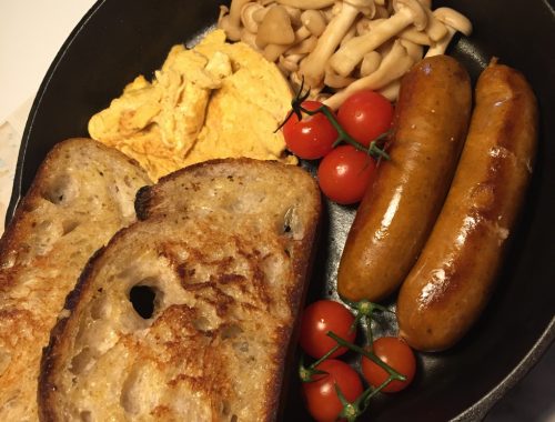 big breakfast about foodies bear