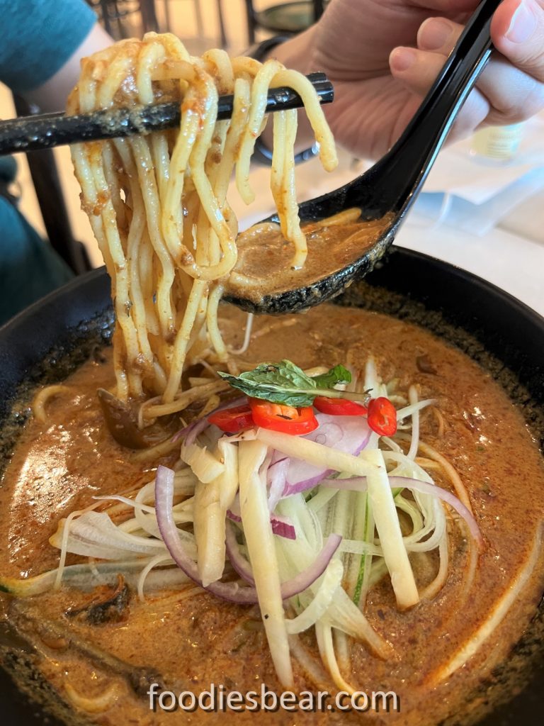 Nyonya Curry Noodle