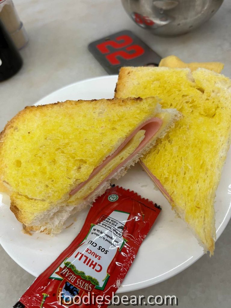 egg ham sandwich