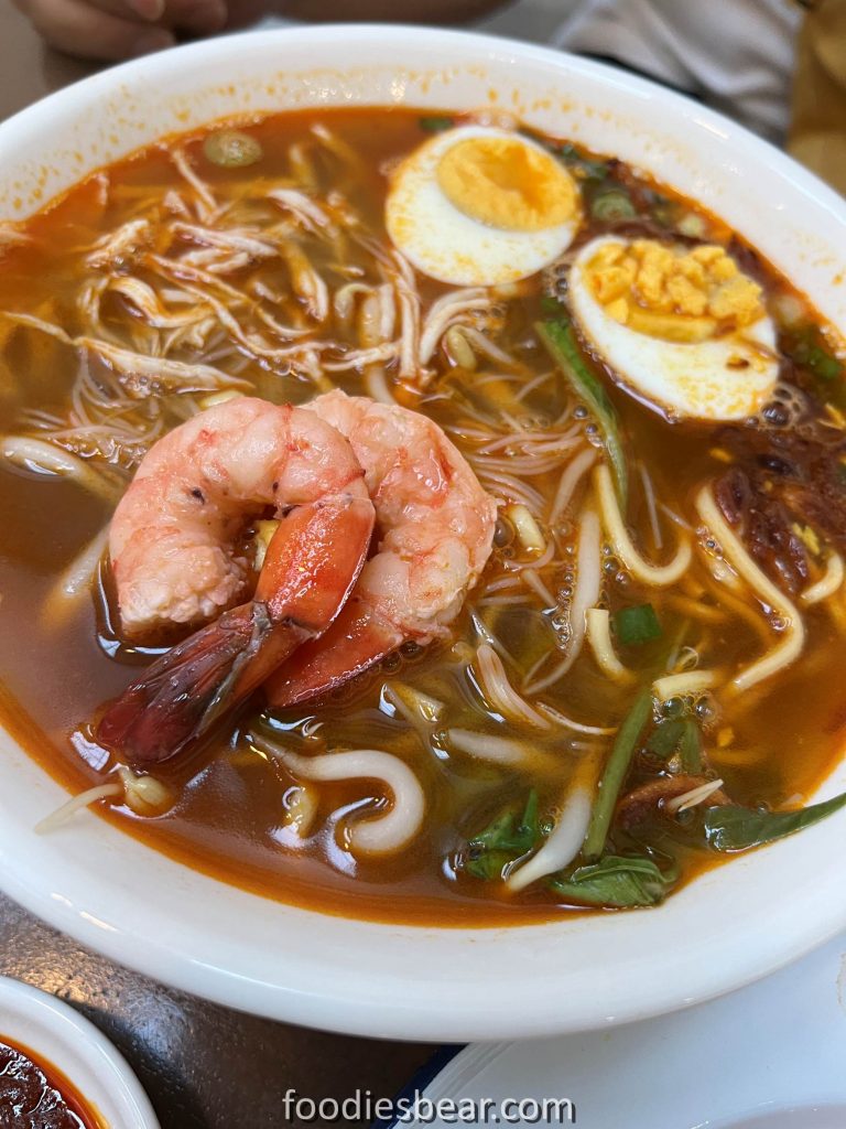 prawn mee with big prawns