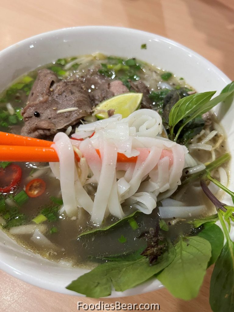 beef pho flat noodle