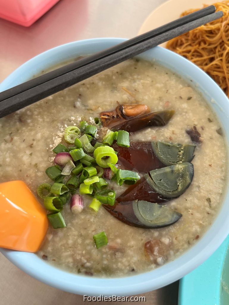 famous porridge Restoran Yong Tau Foo Khong Kee