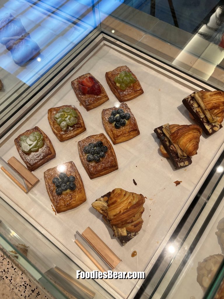 pastries at dou remy