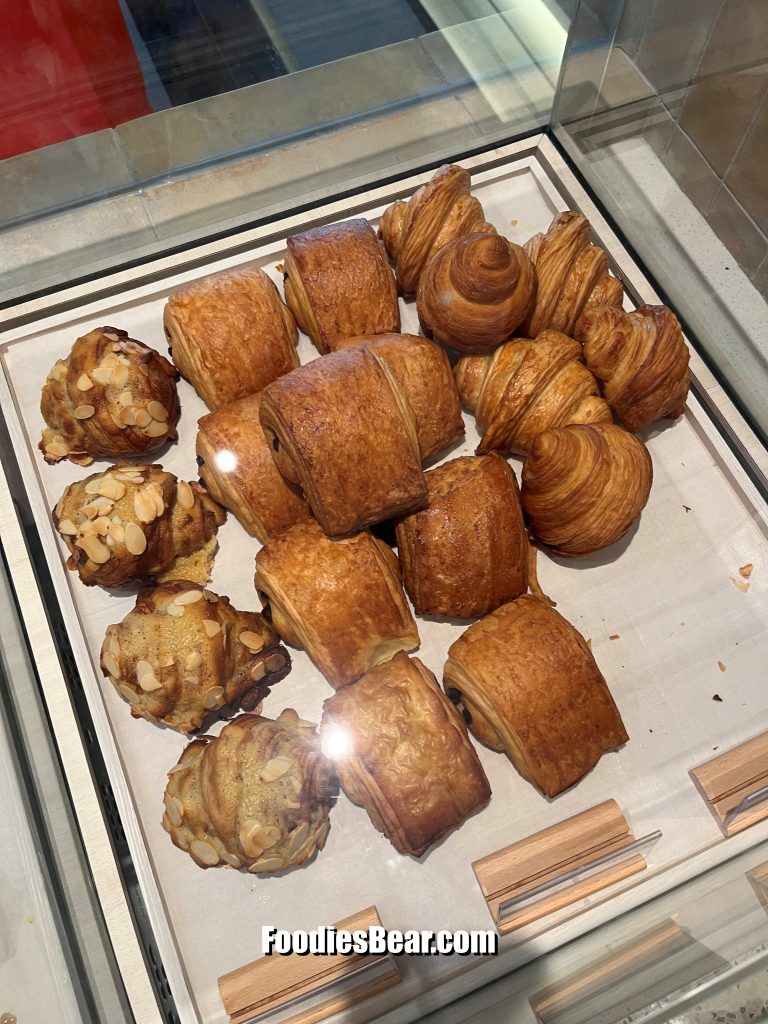 pastries at dou remy