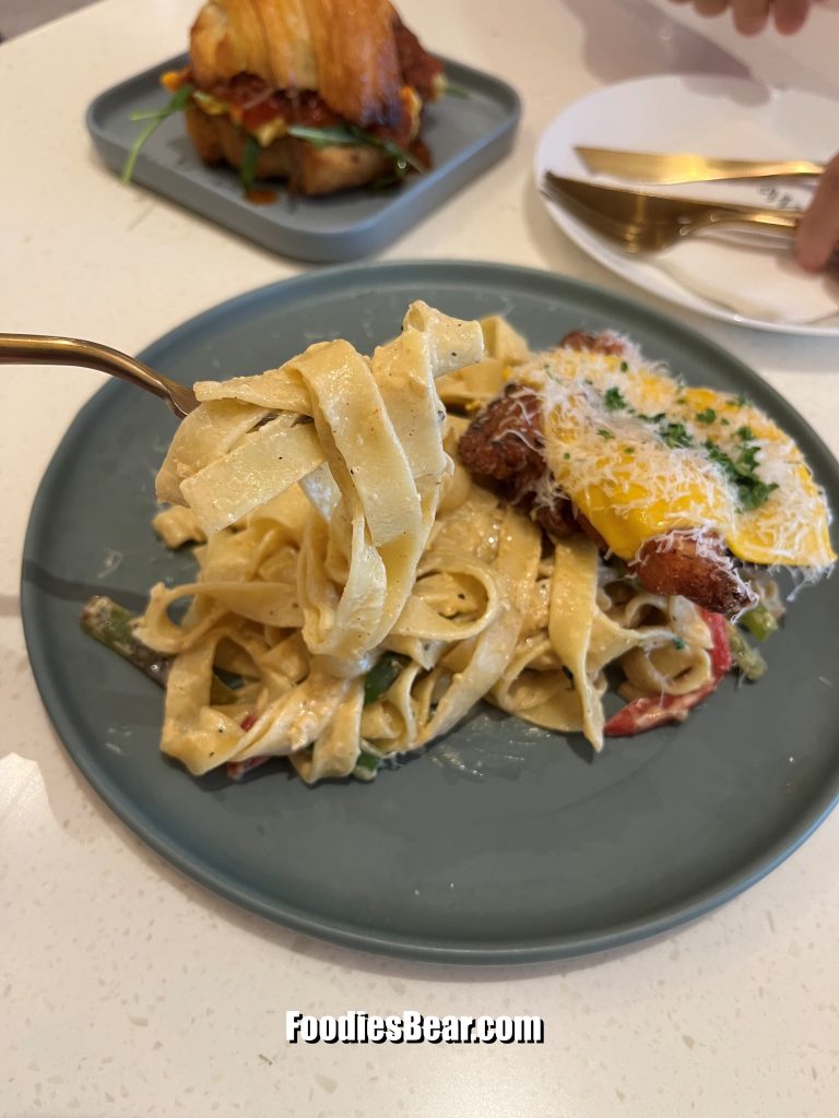 creamy chicken katsu pasta