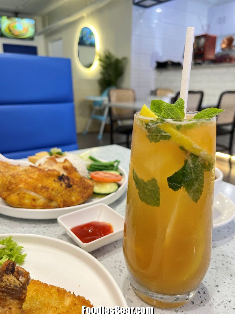 signature duck feaces lemon tea