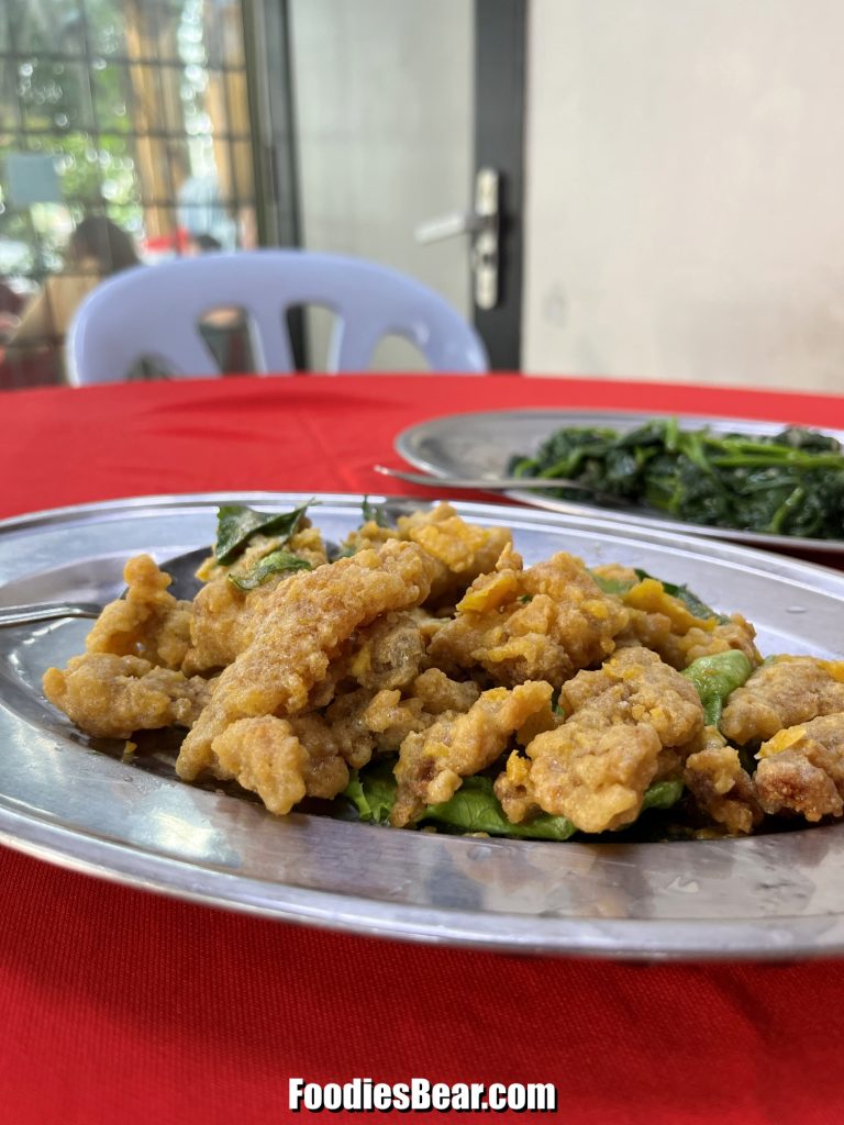 Salted egg mantis prawn