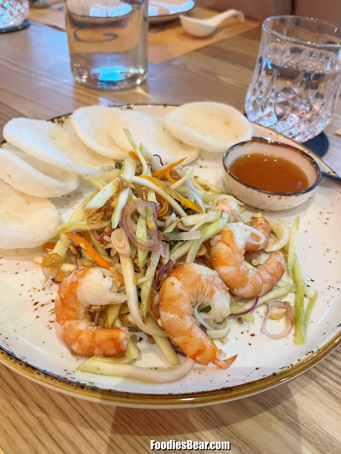 Payaya salad with prawn