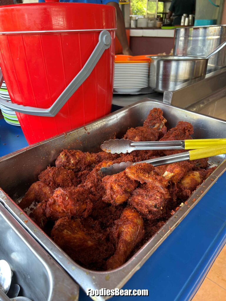 Fried Chicken Kedai Makan Tepi Sungai Pangkalan Batu